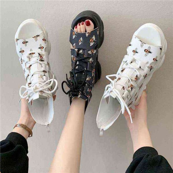 in the summer of 2022, new korean flat bottomed indoor sandals for women, Black
in the summer of 2022, new korean flat bottomed indoor sandals for women, Black