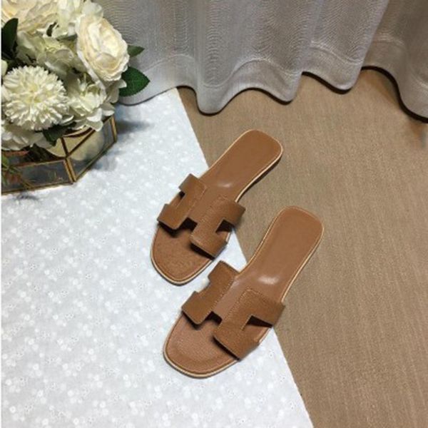 luxury designer slippers beach classic flat woman summer lady cartoon big head leather l bath fashion women shoes large size 35-42 mkjp0, Black
luxury designer slippers beach classic flat woman summer lady cartoon big head leather l bath fashion women shoes large size 35-42 mkjp0, Black