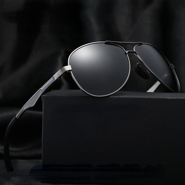 sunglasses color film trend men's polarized aluminum magnesium temples fashion outdoor driving frog eyeglasses uv propect, White;black
sunglasses color film trend men's polarized aluminum magnesium temples fashion outdoor driving frog eyeglasses uv propect, White;black