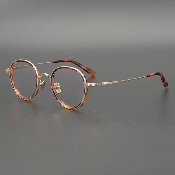 japanese handmade fengling grass carved pure titanium glasses men's and women's republic of china style xu zhimo small round frame, White;black
japanese handmade fengling grass carved pure titanium glasses men's and women's republic of china style xu zhimo small round frame, White;black