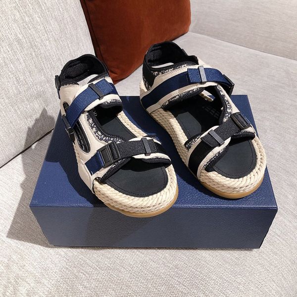 2021 luxury designer mens womens shoes casual designer sneakers sport fashion casual couple shoes size 35-44 with dust bag boxes, Black
2021 luxury designer mens womens shoes casual designer sneakers sport fashion casual couple shoes size 35-44 with dust bag boxes, Black