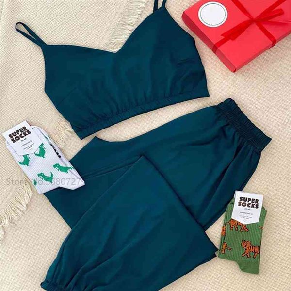 solid color satin pajamas black bra pajamas with pants loose spaghetti strap intimate lingerie sleepwear women pj set, Black;red
solid color satin pajamas black bra pajamas with pants loose spaghetti strap intimate lingerie sleepwear women pj set, Black;red