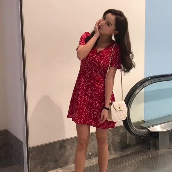 2021 New Red Summer V-neck Retro Waist Chiffon Polka Dots As Female Fairies Xljg, Black;gray
2021 New Red Summer V-neck Retro Waist Chiffon Polka Dots As Female Fairies Xljg, Black;gray