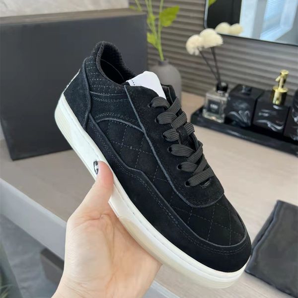 2022autum lastest women casual shoes patchwork color lace up flat soled board leisure platform sneakers outdoor fash
2022autum lastest women casual shoes patchwork color lace up flat soled board leisure platform sneakers outdoor fash