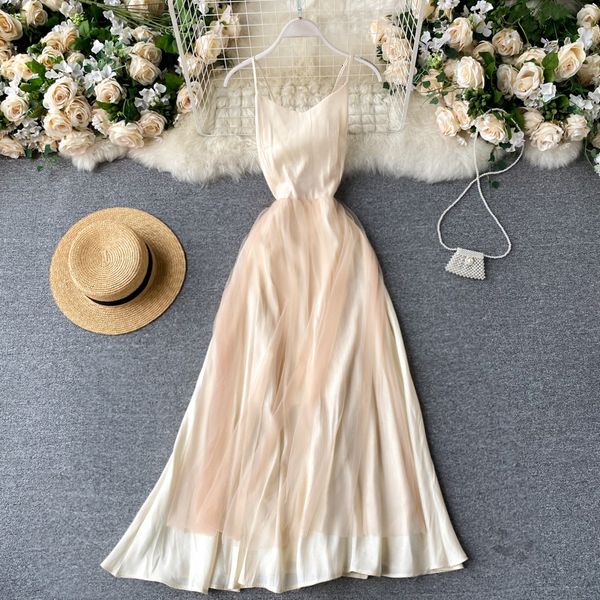 2021 new women boho summer fashion v neck spaghetti strap mesh es ladies elegant backless a line birthday vestidos 3hx9, Black;gray
2021 new women boho summer fashion v neck spaghetti strap mesh es ladies elegant backless a line birthday vestidos 3hx9, Black;gray