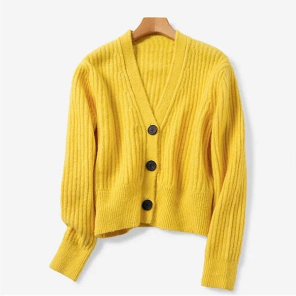 2021 new nico breasted v pescoo amarelo feminino camisola de malha cardigan senhoras jaqueta manga longa malhas s para o outono inverno, White;black
2021 new nico breasted v pescoo amarelo feminino camisola de malha cardigan senhoras jaqueta manga longa malhas s para o outono inverno, White;black