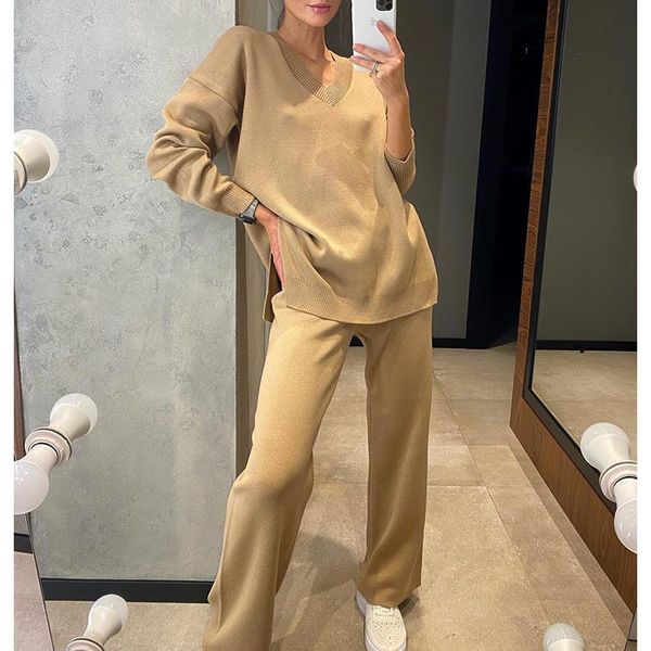 floy fashion simple v neck knitted suits women elegant solid casual suit women wide leg full length pants suits ladies, White
floy fashion simple v neck knitted suits women elegant solid casual suit women wide leg full length pants suits ladies, White
