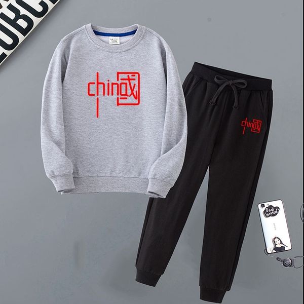 set spring autumn long sleeved sweater small and medium-sized children's round neck pullover trend printing two-piece set, Black;white
set spring autumn long sleeved sweater small and medium-sized children's round neck pullover trend printing two-piece set, Black;white