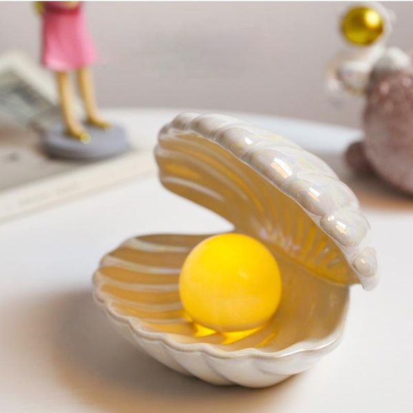 night lights shell pearl light bedroom bedside lamp girl heart dream romantic ceramic deskdecoration christmas gift
night lights shell pearl light bedroom bedside lamp girl heart dream romantic ceramic deskdecoration christmas gift