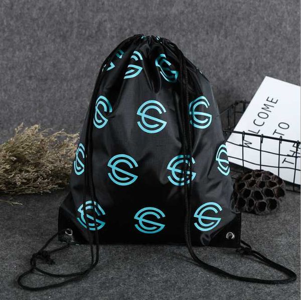 gift wrap the fashion customized marathon advertising letters pattern polyester drawstring bags anniversary sport storage bag
gift wrap the fashion customized marathon advertising letters pattern polyester drawstring bags anniversary sport storage bag