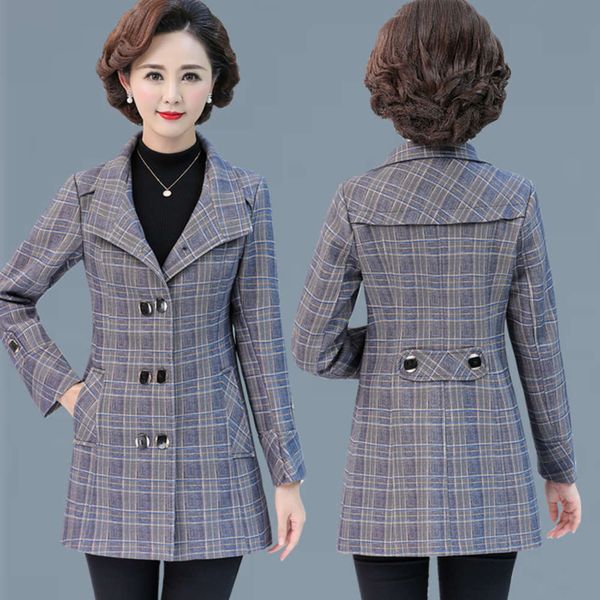 mother windbreaker long dress 40 years 50 foreign style noble coat middle aged old women's fashion spring and autumn, Tan;black
mother windbreaker long dress 40 years 50 foreign style noble coat middle aged old women's fashion spring and autumn, Tan;black