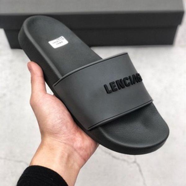 70% discount export summer slippers couples solid color casual wading shoes for men and women hz9d, Black
70% discount export summer slippers couples solid color casual wading shoes for men and women hz9d, Black