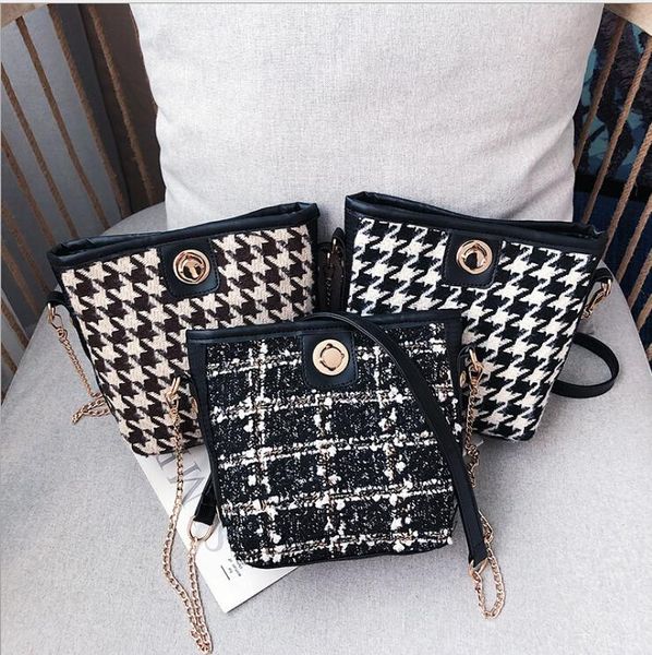 shoulder bags 2021 women's chain handbags ladies velvet fashion plaid small square pack bucket bag simple messenger
shoulder bags 2021 women's chain handbags ladies velvet fashion plaid small square pack bucket bag simple messenger