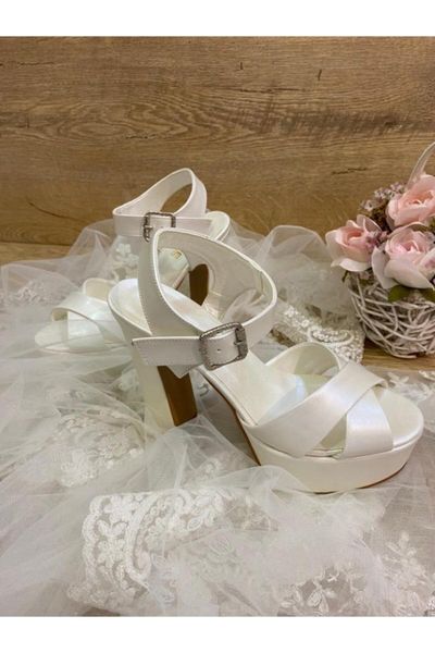 dress shoes 2021 ladies pumpsevening fashion stylish lady party designer brand women pumps elegant high quality, Black
dress shoes 2021 ladies pumpsevening fashion stylish lady party designer brand women pumps elegant high quality, Black