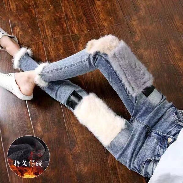 women's jeans korean in autumn and winter 2021 female hair high waist plush thickened thin small foot stitched harlan pants, Blue
women's jeans korean in autumn and winter 2021 female hair high waist plush thickened thin small foot stitched harlan pants, Blue