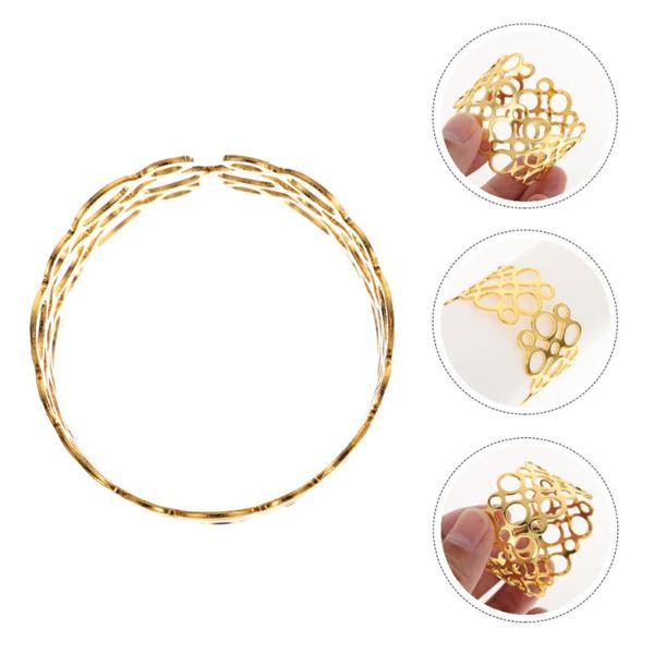 napkin rings 4pcs hollow design buckles table holders (golden) 
napkin rings 4pcs hollow design buckles table holders (golden)