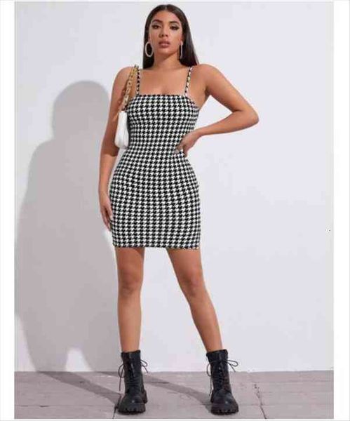 retro plaid spaghetti strap bodycon mini dresses women casual party short fashion backless short dresses vestido, Black;gray
retro plaid spaghetti strap bodycon mini dresses women casual party short fashion backless short dresses vestido, Black;gray
