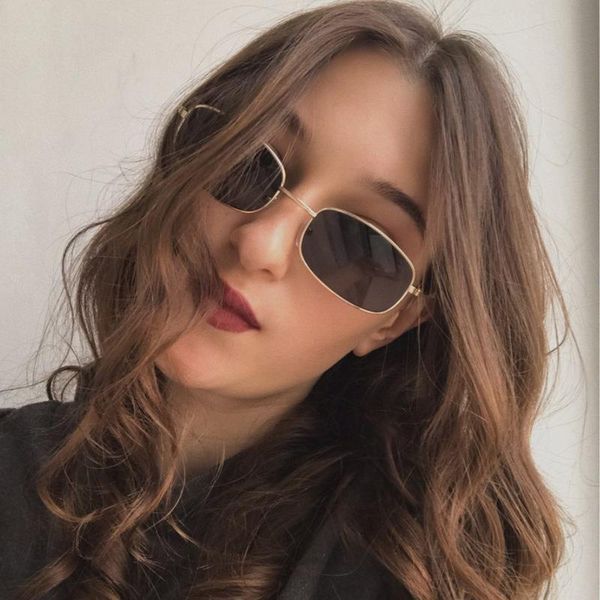 luxury square sunglasses oculos brand retro male frame alloy feminino sun glasses designer gold red big vintage women qamro, White;black
luxury square sunglasses oculos brand retro male frame alloy feminino sun glasses designer gold red big vintage women qamro, White;black