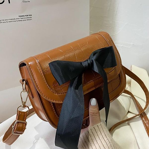 cross body on the retro bag women's 2021 fashion style shoulder messenger simple purse lipstick
cross body on the retro bag women's 2021 fashion style shoulder messenger simple purse lipstick