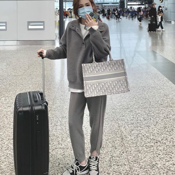women's trendy two piece knitted sets oversized solid collar knitting pullover elastic waist split hem leggings pants, White
women's trendy two piece knitted sets oversized solid collar knitting pullover elastic waist split hem leggings pants, White