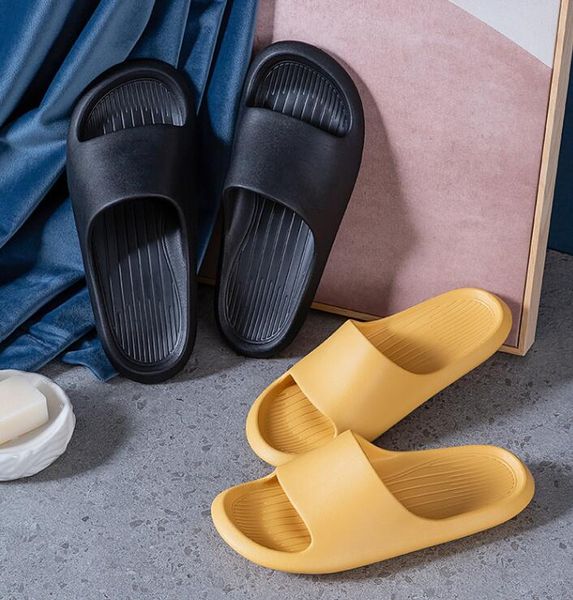 women sandals shoes slippers pearl snake print slide summer wide flat lady sandals slipper with box, Black
women sandals shoes slippers pearl snake print slide summer wide flat lady sandals slipper with box, Black