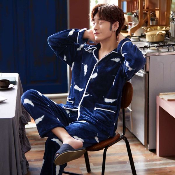 flannel men's autumn and winter long sleeve thickened coral pajamas youth home wear warm plush large size suit, Black;brown
flannel men's autumn and winter long sleeve thickened coral pajamas youth home wear warm plush large size suit, Black;brown