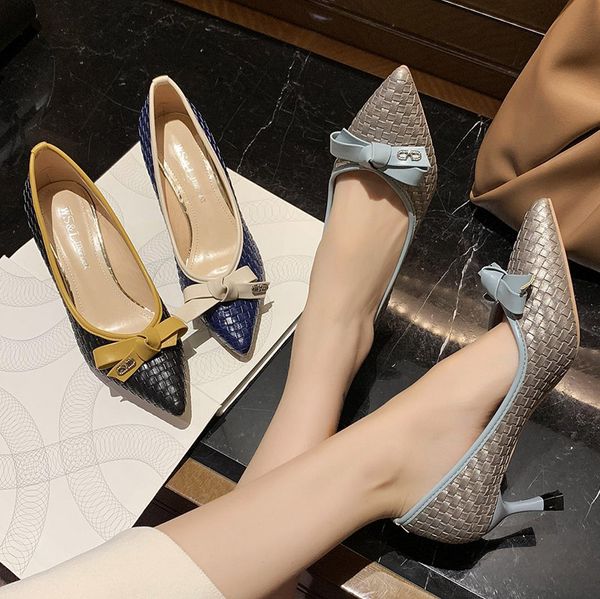 2021 autumn spring women pumps pointed toe dress shoes leather weaving stiletto high heels ladies shoes bowtie boat shoes 8385ndress, Black
2021 autumn spring women pumps pointed toe dress shoes leather weaving stiletto high heels ladies shoes bowtie boat shoes 8385ndress, Black