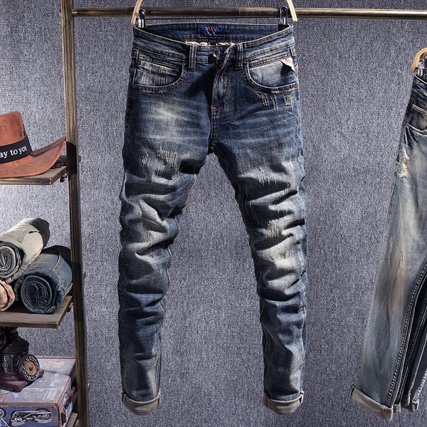 2021 new italian vintage fashion men jeans retro dark blue elastic slim fit ripped denim pants classical designer trousers pack
2021 new italian vintage fashion men jeans retro dark blue elastic slim fit ripped denim pants classical designer trousers pack