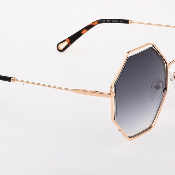 qianjing multilateral brand fashion glasses dcrup irregular luxury sun female sunglasses desinger 3 for women colors popular niswu, White;black
qianjing multilateral brand fashion glasses dcrup irregular luxury sun female sunglasses desinger 3 for women colors popular niswu, White;black