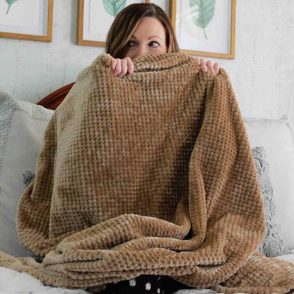 blankets farting flannel blanket fart funny gift box for friend couple sofa bedroom throw supplies
blankets farting flannel blanket fart funny gift box for friend couple sofa bedroom throw supplies