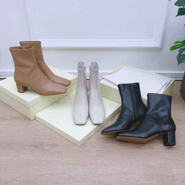 genuine leather boots 2021 autumn vintage french girls' shoes thick heel short boots women's single boots trend, Black
genuine leather boots 2021 autumn vintage french girls' shoes thick heel short boots women's single boots trend, Black