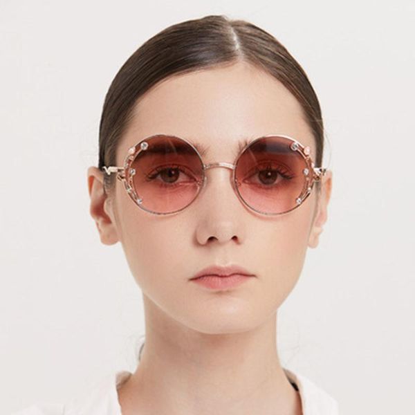sunglasses 2021 gorgeous ladies crystal diamond handmade round glasses uv400 mirror lens flower design summer, White;black
sunglasses 2021 gorgeous ladies crystal diamond handmade round glasses uv400 mirror lens flower design summer, White;black