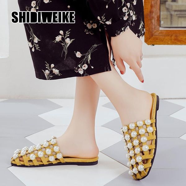 summer pearl button leather straps hollow out women flat slippers beading ladies slingback leisure sandals shoes vb225, Black
summer pearl button leather straps hollow out women flat slippers beading ladies slingback leisure sandals shoes vb225, Black