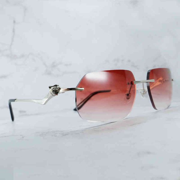 2022 factory wholesale new panther for women fashion vintage sunglasses men designer metal shades protect eyewear, White;black
2022 factory wholesale new panther for women fashion vintage sunglasses men designer metal shades protect eyewear, White;black