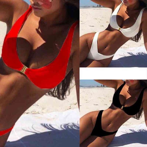 womens 2 piece bikini set scoop neck metal buckle front bra swimsuit low waist high cut thong solid color, White;black
womens 2 piece bikini set scoop neck metal buckle front bra swimsuit low waist high cut thong solid color, White;black