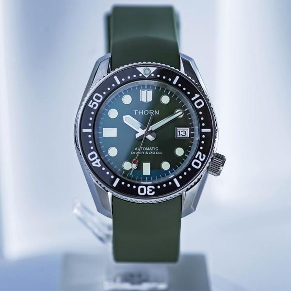 wristwatches shirryu thorn spb185/187j1 diver watch men nh35 automatic mechanical sapphire crystal mop dial 20atm rubber strap, Slivery;brown
wristwatches shirryu thorn spb185/187j1 diver watch men nh35 automatic mechanical sapphire crystal mop dial 20atm rubber strap, Slivery;brown