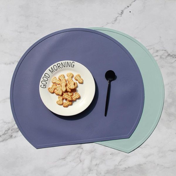 mats & pads 1pcsilicone placemat pad oil water resistant heat insulation non-slip tablemat table tableware kitchen dinner tool
mats & pads 1pcsilicone placemat pad oil water resistant heat insulation non-slip tablemat table tableware kitchen dinner tool