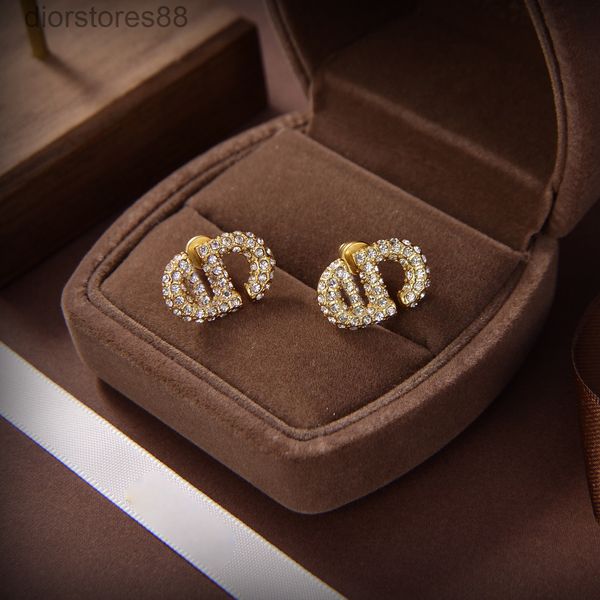 ring d family 2021 personalized full diamond letter earrings, Silver
ring d family 2021 personalized full diamond letter earrings, Silver