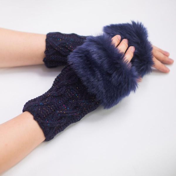 five fingers gloves women' fur short, half-finger colored square of lozenge wool, Blue;gray
five fingers gloves women' fur short, half-finger colored square of lozenge wool, Blue;gray