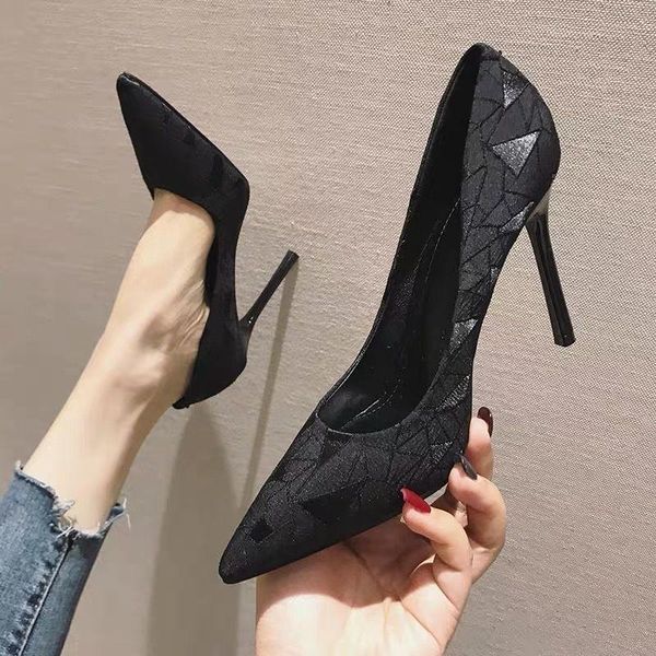 dress shoes spring&autumn plaid pointed toe thin heels retro shallow light non-slip woman office & career fashion wearable party, Black
dress shoes spring&autumn plaid pointed toe thin heels retro shallow light non-slip woman office & career fashion wearable party, Black