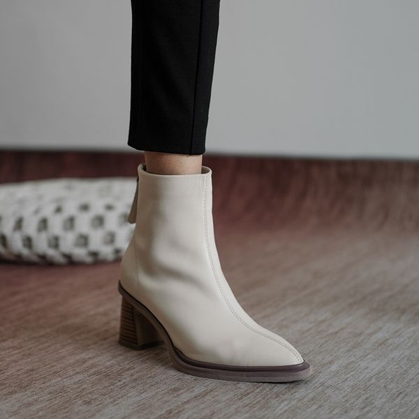 women boots woman genuine leather cow leather plus size europe and the united states short boots fashion handmade 6cm heel, Black
women boots woman genuine leather cow leather plus size europe and the united states short boots fashion handmade 6cm heel, Black