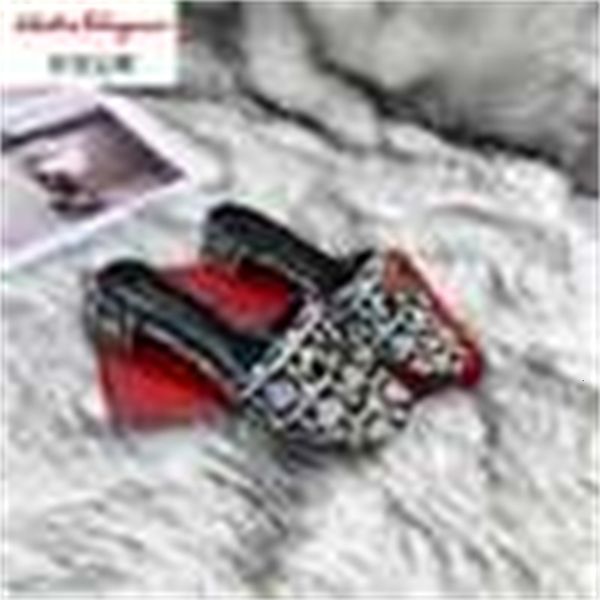 pumps men designer luxury women high loafers heels sandals slippers mules slides ballerinas sneakers dress shoes u8sb, Black;white
pumps men designer luxury women high loafers heels sandals slippers mules slides ballerinas sneakers dress shoes u8sb, Black;white