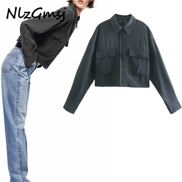 blouse women spring autumn long sleeve turn-down collar short shirt high street with pocket 210628, White
blouse women spring autumn long sleeve turn-down collar short shirt high street with pocket 210628, White