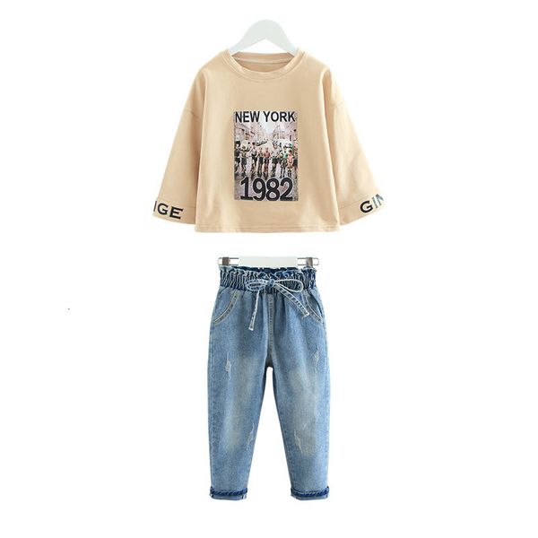 2021 new miss set spring kids neck-to-neck printing sweatshirts arched baby sweat pants casual teenage outfits sweatshirt dz7b, White
2021 new miss set spring kids neck-to-neck printing sweatshirts arched baby sweat pants casual teenage outfits sweatshirt dz7b, White