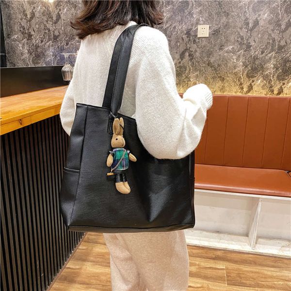 hbp big women's 2021 new fashion with texture autumn and winter western style one shoulder tote messenger bag
hbp big women's 2021 new fashion with texture autumn and winter western style one shoulder tote messenger bag