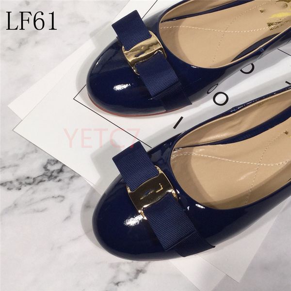 luxury women shoes summer new fashion soft designer genuine leather woman sandals plus size ladies flat sandals female sandals, Black
luxury women shoes summer new fashion soft designer genuine leather woman sandals plus size ladies flat sandals female sandals, Black