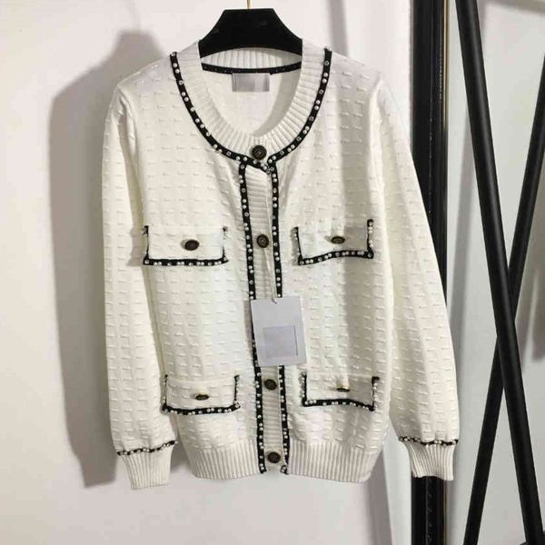designer clothes women wool knit sweater shirt pearl nail drill v-neck sweaters letter logo design jacket womens long sleeve casual hoodies, White;black
designer clothes women wool knit sweater shirt pearl nail drill v-neck sweaters letter logo design jacket womens long sleeve casual hoodies, White;black