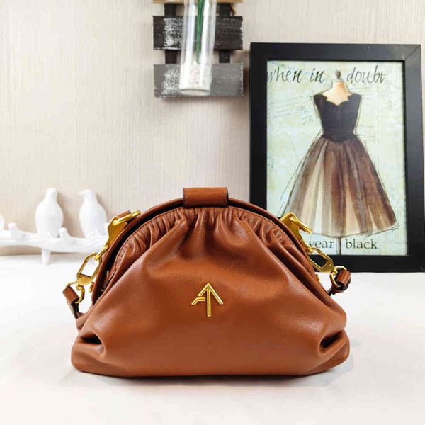 turkish arrow manuatelier bag 2021 new cloud pleated shell leather women's bag messenger bag
turkish arrow manuatelier bag 2021 new cloud pleated shell leather women's bag messenger bag