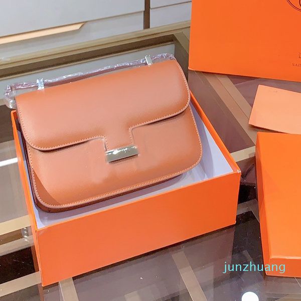 designer- crossbody handbag women single shoulder bag genuine leather wallet style stewardess bag silver buckle
designer- crossbody handbag women single shoulder bag genuine leather wallet style stewardess bag silver buckle