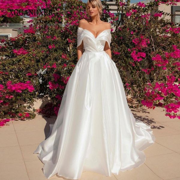 party dresses amazing a-line prom dress 2022 organza pleat long skirt sleeveless gown sweep train custom made, White;black
party dresses amazing a-line prom dress 2022 organza pleat long skirt sleeveless gown sweep train custom made, White;black